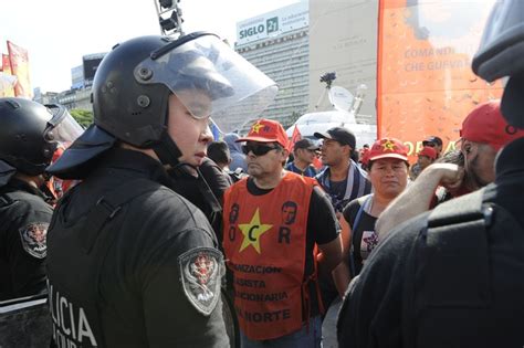 Corte Y Caos De Tránsito En La 9 De Julio Por Una Protesta Social