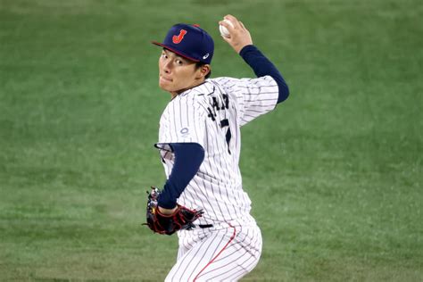 Yankees, Giants Eye Japanese Ace Yoshinobu Yamamoto in Scouting Showdown