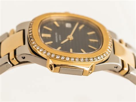 Patek Philippe Nautilus Lady Quartz Ref K Yellow Gold