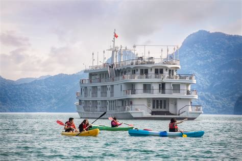 Weather In Ha Long Bay - Best Time To Visit HaLong Bay