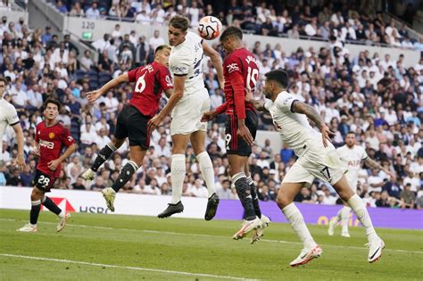 How To Watch The Manchester United Vs Tottenham Hotspur Premier