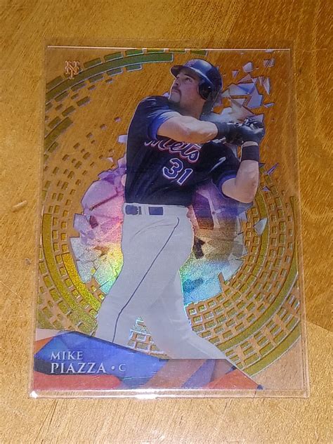 Yahoo Topps High Tek Mike Piazza Gold Diffract