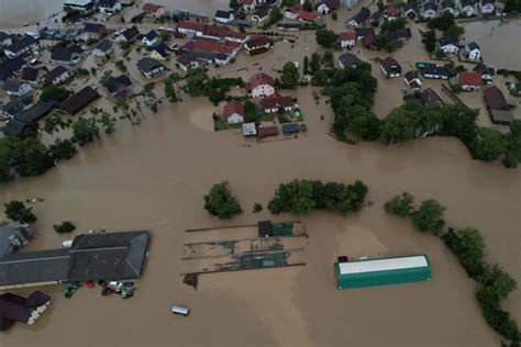 Kako Lahko Pomagate Prizadetim V Vodni Ujmi Obmo Na Obrtno