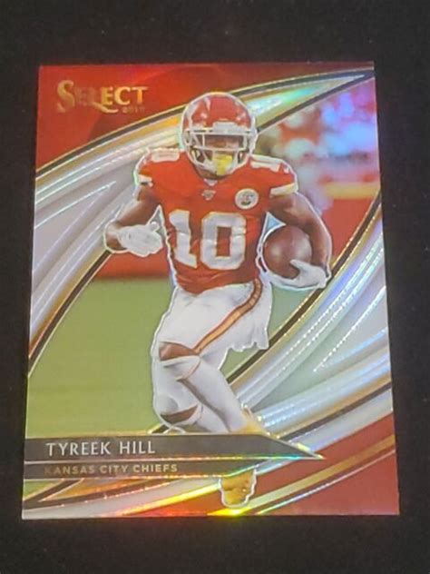 2019 Panini Select Field Level Silver Prizm 217 Tyreek Hill For Sale