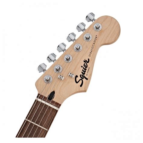 Squier Bullet Stratocaster w Trem Arctic White Zubehörpaket