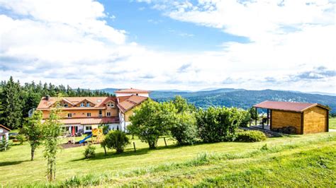 Hunderesort Waldeck Mitterfirmiansreut Alle Infos Zum Hotel