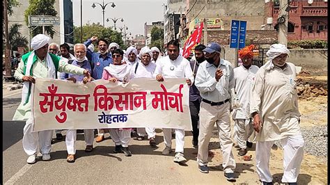 Farmers Hold Protests Outside Fci Offices In Rohtak Karnal Hindustan