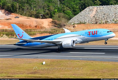 G Tuie Tui Airways Boeing Dreamliner Photo By Songxiuming Id