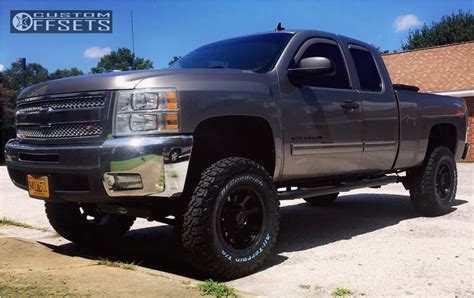 Chevrolet Silverado Ultra Nemesis Pro Comp Suspension Lift