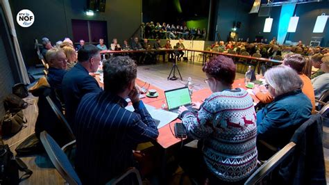 Stoplichten Op Oranje Maar Veel Steun Voor Holwerd Aan Zee Youtube