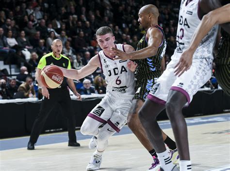 Basket Ligue des champions 4 e journée Une seule chose en tête pour