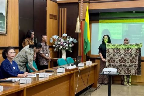 Cerita Gkbray Adipati Paku Alam Buat Batik Khusus Untuk Pernikahan