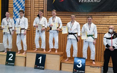 Platz Bei Der S Ddeutschen Meisterschaft F R K Mpfer Des Ju Jutsu