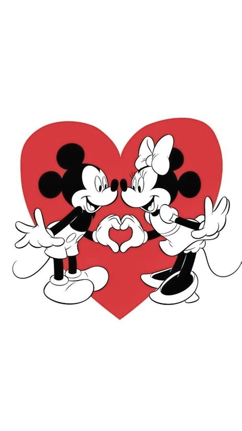 Pin by Cristina Arcadia on Disney imágenes Mickey and minnie kissing