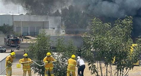 Registran incendio en bodega de Cuautitlán Izcalli no se reportan