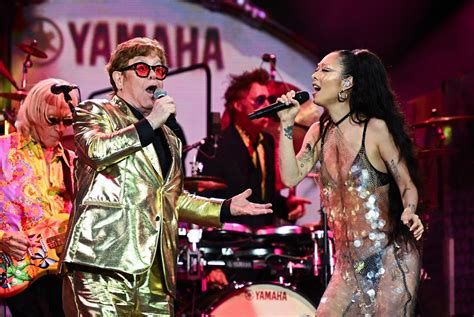 Sir Elton John Closes Glastonbury On Final Uk Gig Of Farewell Tour