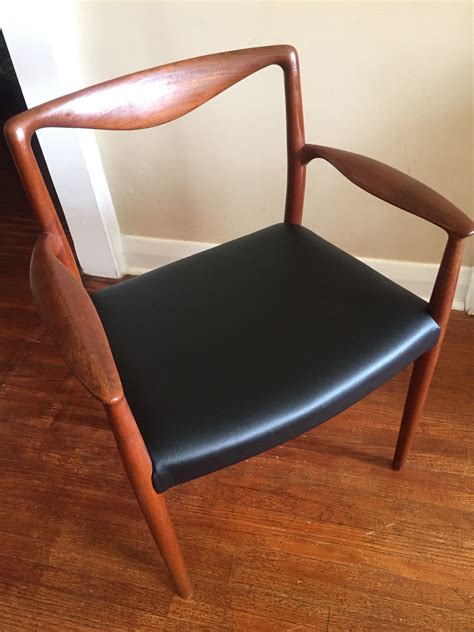 Mid Century Modern Rosewood Armchair By Kai Lyngfeldt Larsen For Soren