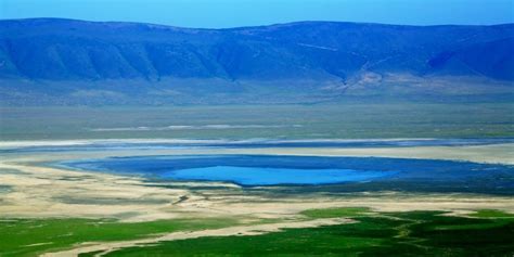 The Ngorongoro Crater - Discover the unique crater in Tanzania