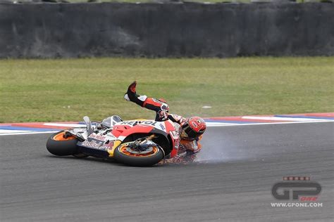 MotoGP, The crash of Marc Marquez in Argentina | GPone.com