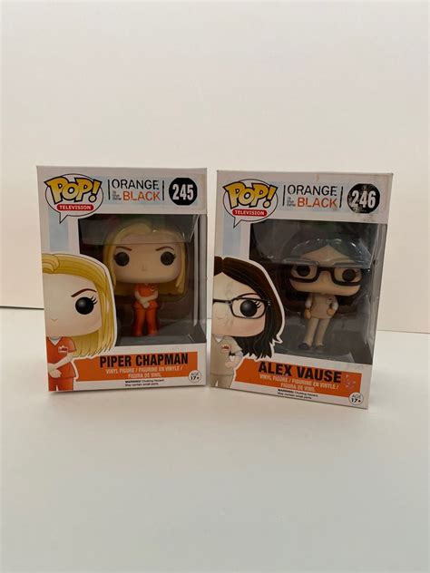 Funko Pop - Piper Chapman & Alex Vause set, Hobbies & Toys ...