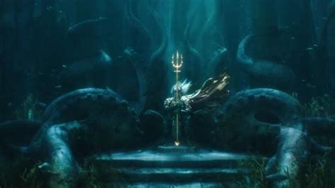 Aquamans Jason Momoa Atlan King Trident As Seen In Aquaman Spotern