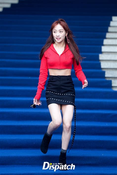 Karas Nicole Shows Her Sexy Rock Hard Abs Havent Disappeared Koreaboo