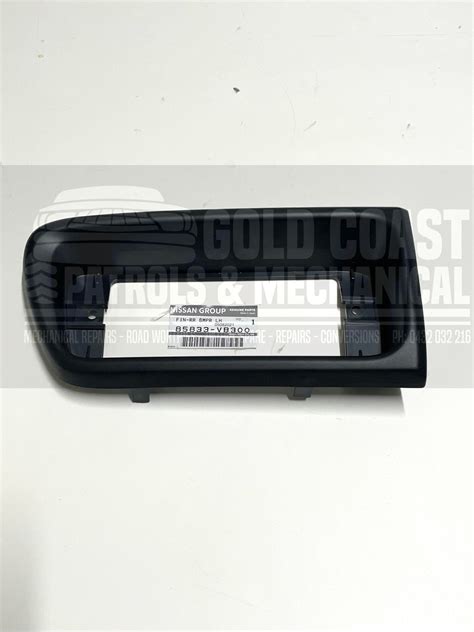 GENUINE NISSAN PATROL GU S1-S2 LIGHT SURROUND LHR - Gold Coast Patrols