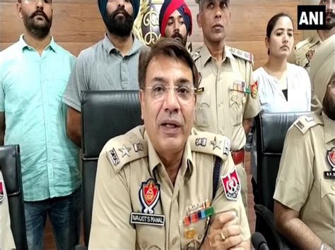 Punjab Police Bust International Drug Racket 12 Arrested Including 4