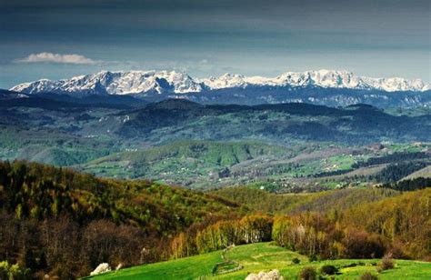 Jugozapadna Srbija Planina Zlatar Paisajes Folklor