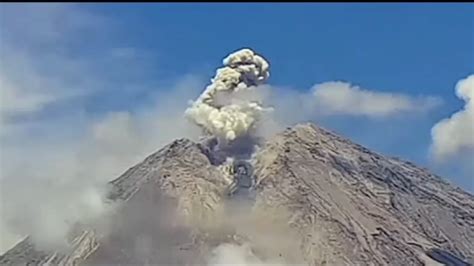 Kembali Erupsi Gunung Semeru Keluarkan 85 Kali Gempa Letusan