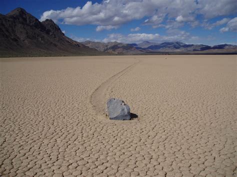 10 Remarkable Things You Must See In Death Valley with your RV