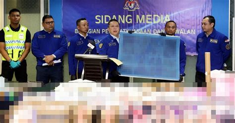 KDN Rampas Penerbitan Alat Permainan Seks Bernilai RM1 2 Juta Berita