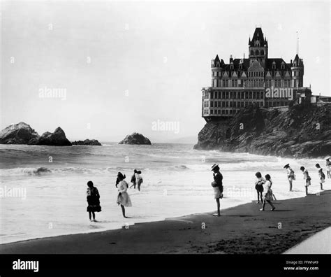 CALIFORNIA: CLIFF HOUSE. /nThe Cliff House restaurant at Ocean Beach ...