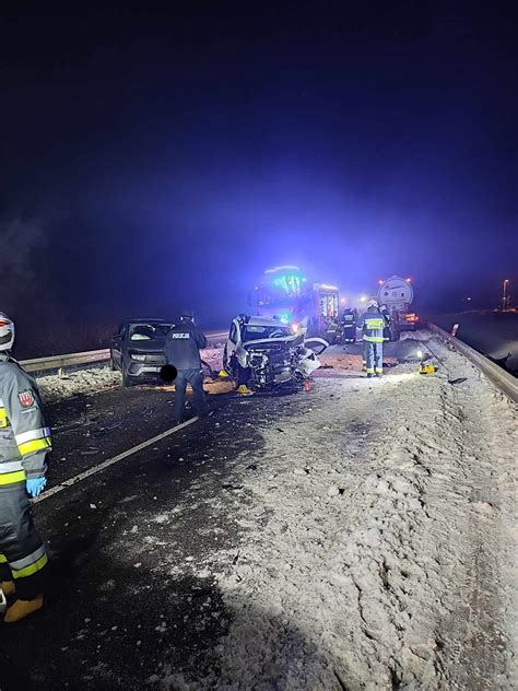 Czudec Wypadek Na Obwodnicy Zderzenie Czterech Pojazd W