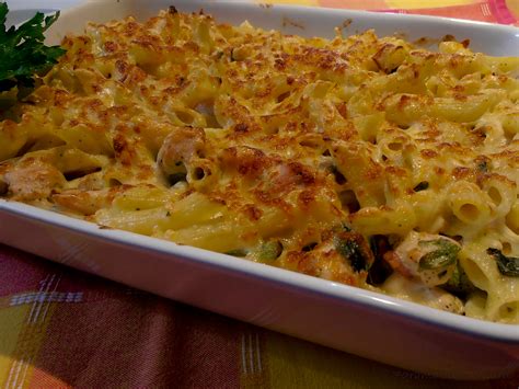 Macarrão no Forno Frango e Cogumelos 7gramas de ternura