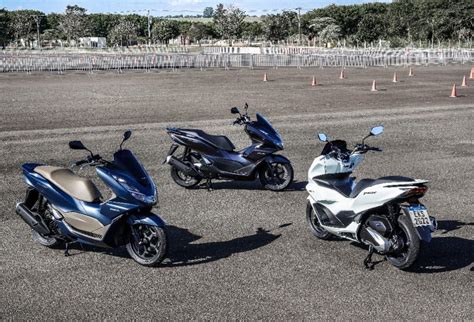 Honda PCX 2023 nova geração fica mais potente e tecnológica