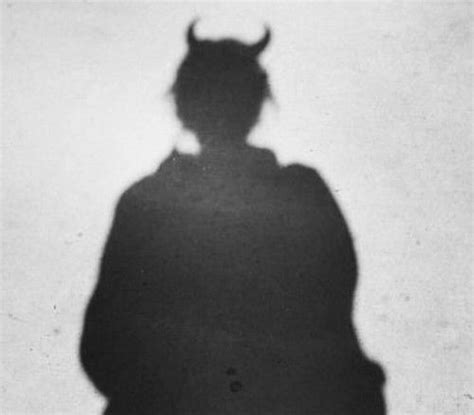 Devil Boy Shadow Devil Aesthetic Shadow Wallpapers Purple Fotos