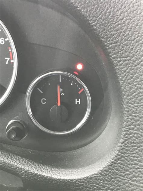 What Does It Mean Red Circle Light On Dashboard Jeep