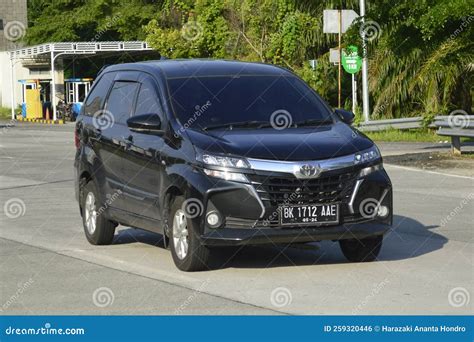 Toyota Avanza Type G Editorial Photo Image Of Drive Road