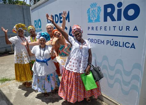 Carnaval Seop abre inscrições para as baianas do acarajé trabalharem