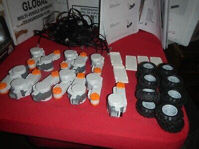 LEGO LOT OF 12 MOTORS 14 TIERS LEGO Mindstorms NXT Interactive Servo