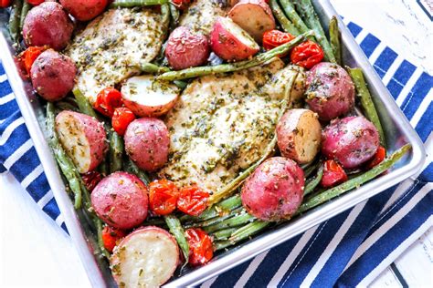 One Pan Pesto Chicken And Veggies Fab Everyday