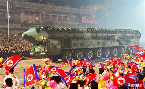 North Korea Shows Off Ballistic Missiles During Military Parade Archyde