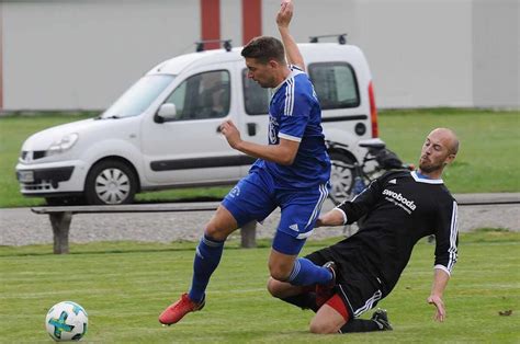 Bildergalerie Fu Ball Fu Ball Bezirksliga S D Tv Erkheim Fc