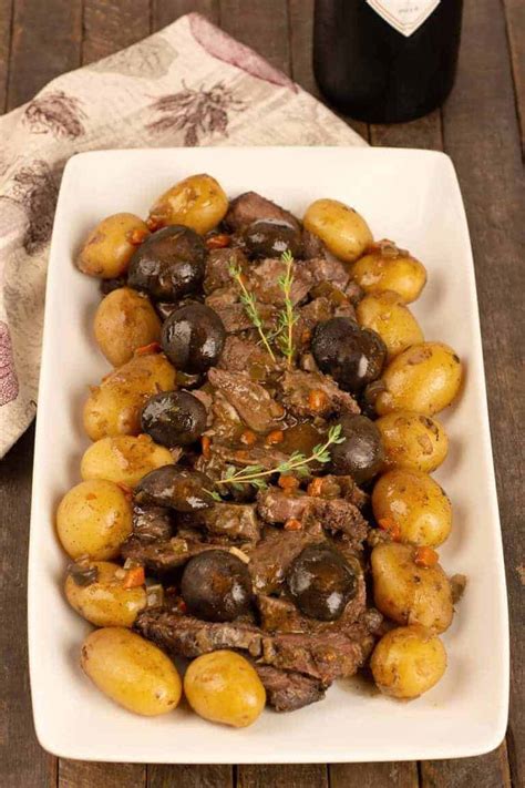 Slow Cooker Pot Roast with Mushrooms