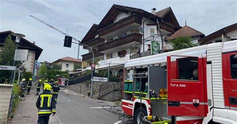 Schenna Fünf Verletzte bei Brand in Tiefgarage