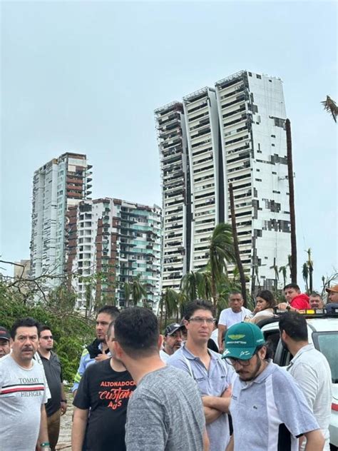 Así captaron la devastación que dejó a su paso el huracán Otis en