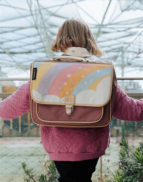 Petit cartable Arc en ciel étoilé pour fille maternelle