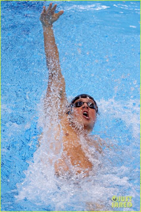 Michael Phelps Beats Ryan Lochte Wins Gold For 200 Im Photo 2695852