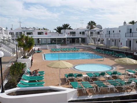 Bitacora Lanzarote Club Apartments in Puerto del Carmen, Lanzarote | loveholidays